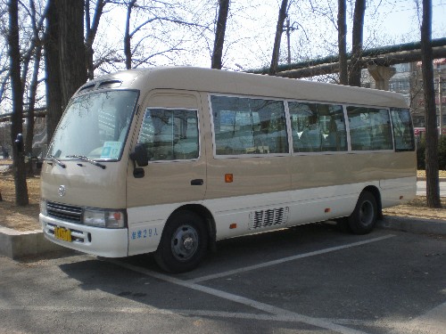 中巴車(chē)租車(chē)價(jià)格